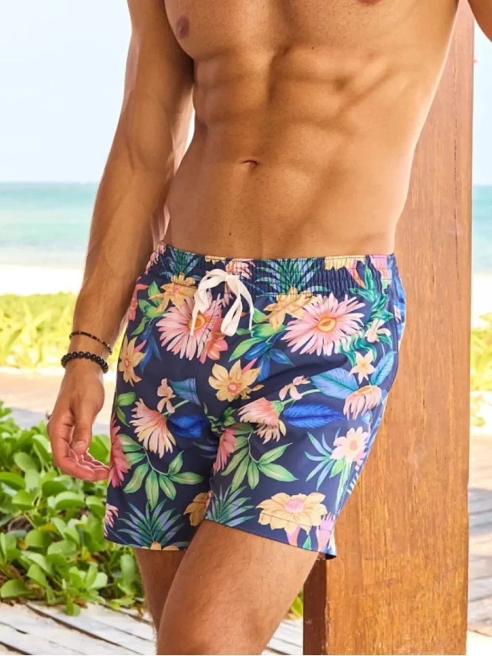 NWT chubbies Classic Swim Trunk The Big Bloomers Sz XL